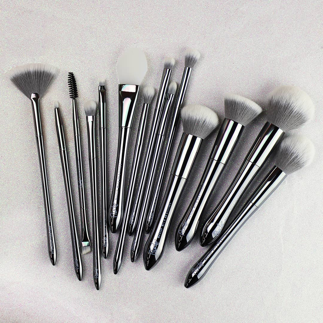 RUDE - Silver Bullet Contour Brush