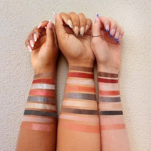 LOTTIE LONDON -  Mad Love Eyeshadow Palette - Toxic Love