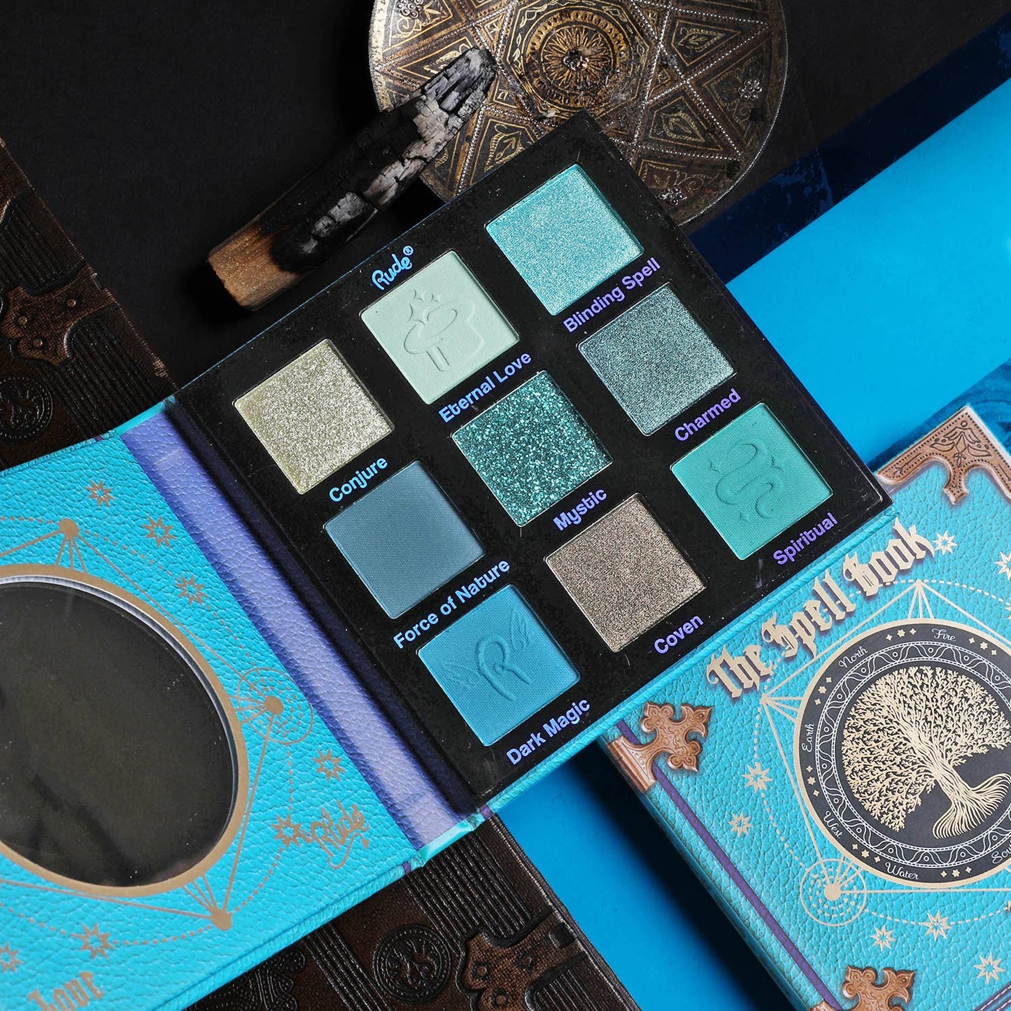 RUDE - The Spell Book Smooth and Blendable Eyeshadow Palette