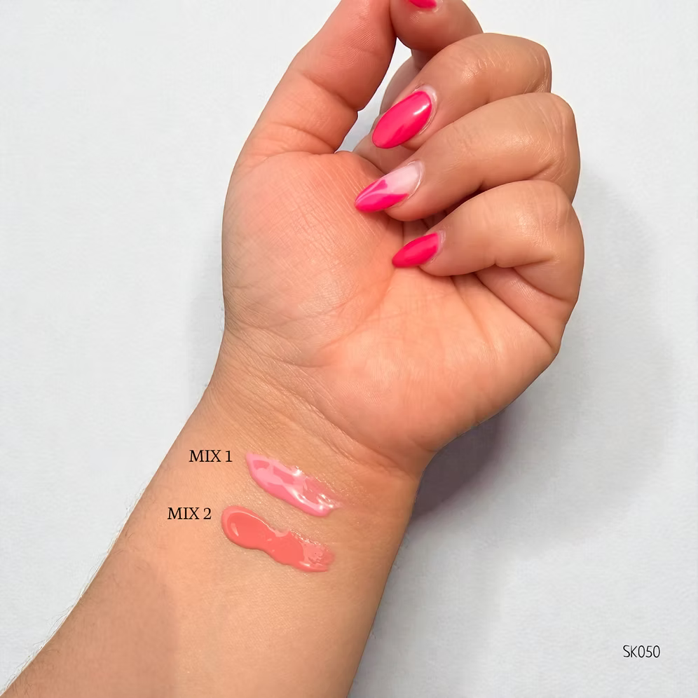 AMUSE - Peptipop Hydrating Lip Gloss and Treatment