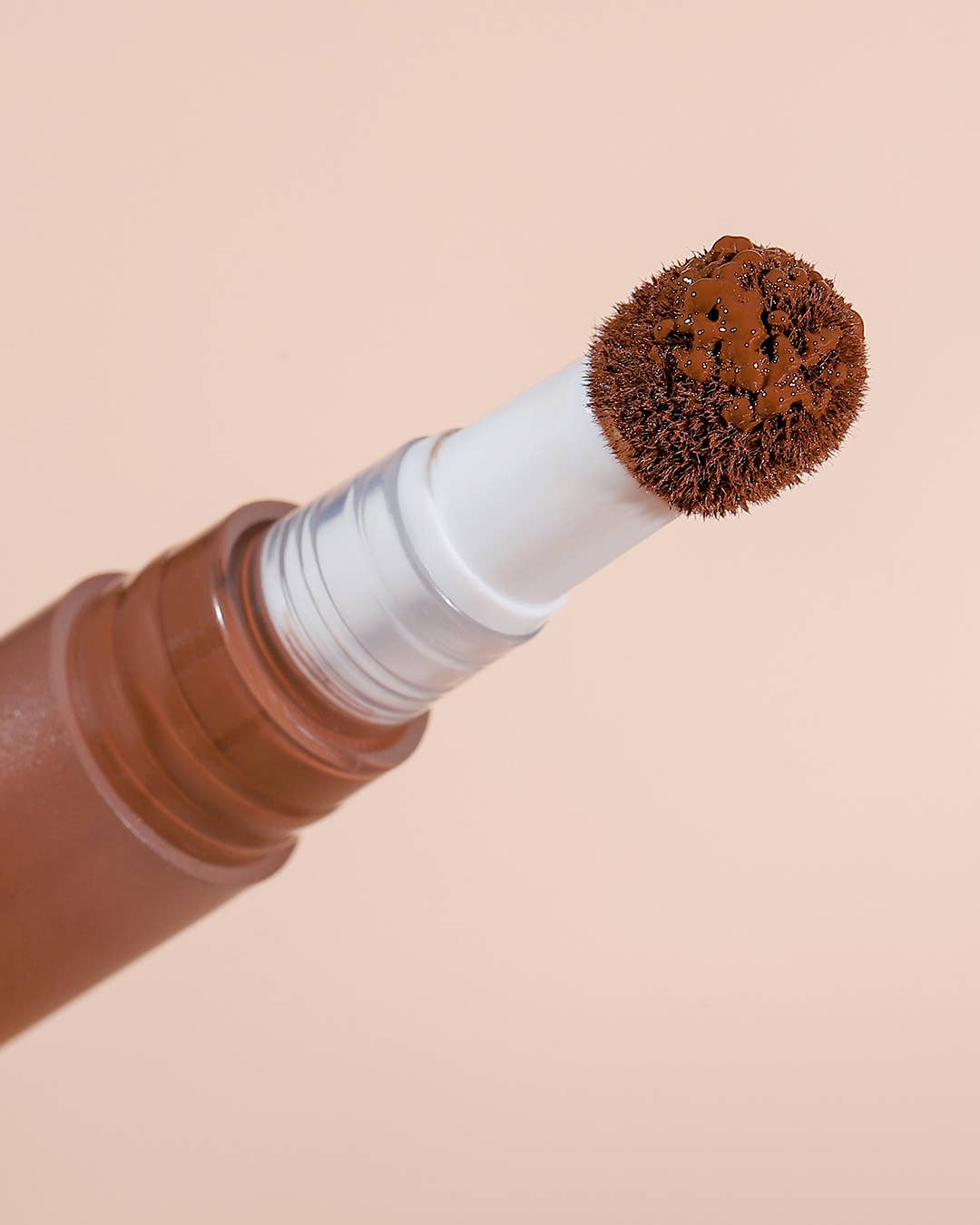 OZ LAB BEAUTY - Calypso Glow Wand - Liquid Contour